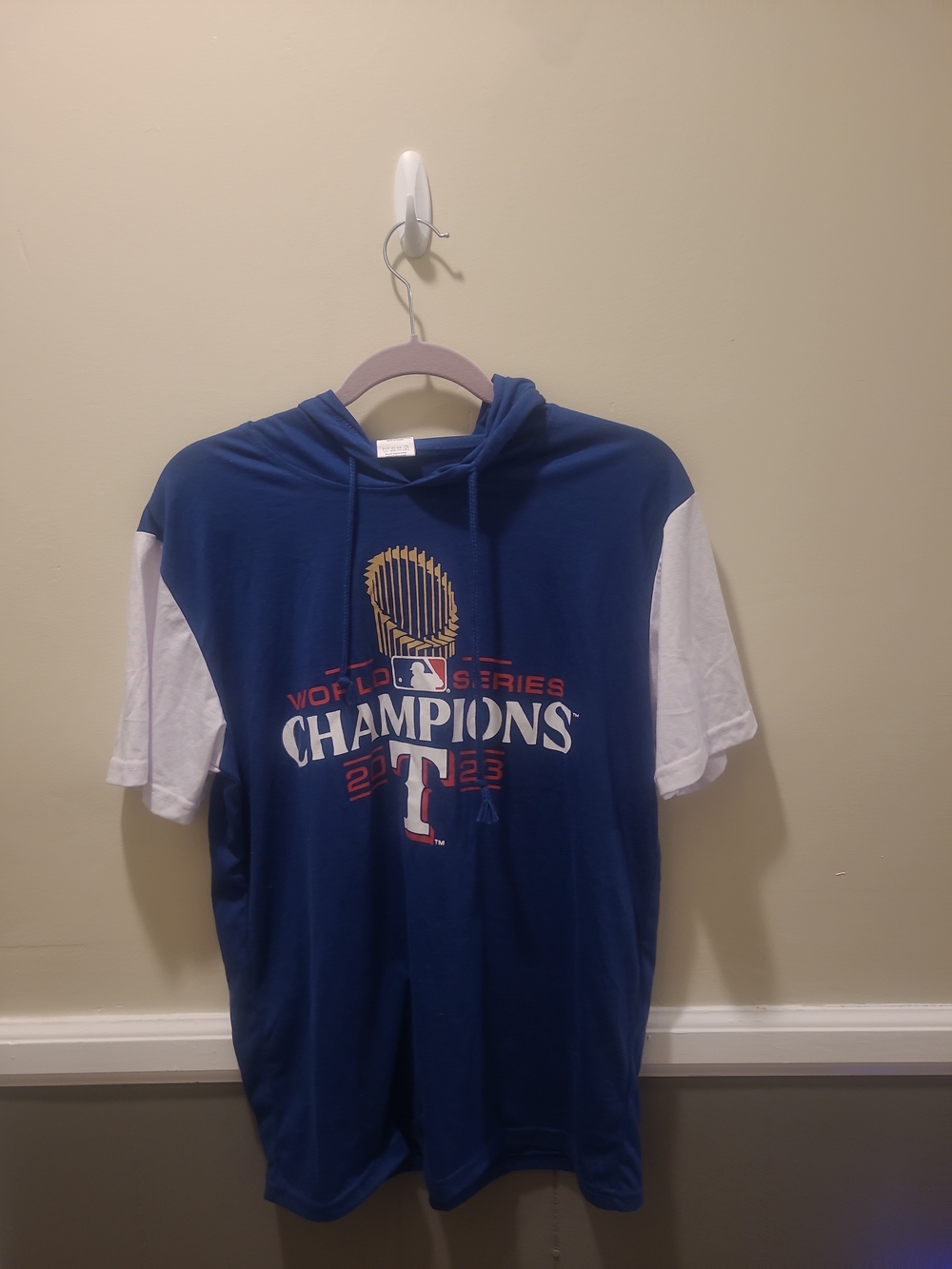 Texas Rangers World Series Champion Short Sleeve Hoodie Small 2024